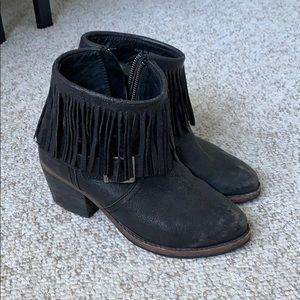 Faryl Robin distressed boots